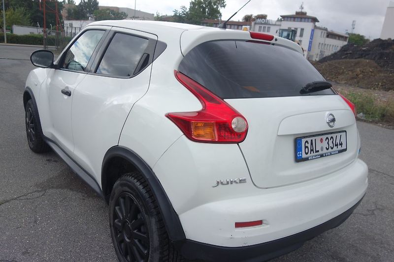 Nissan Juke 1,5DCi NAJ.127000 km !!! - fotka 6 z 34