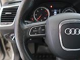 Audi Q5 (2012) 2.0 TDI, 4X4, Automat, Navi - náhled 19