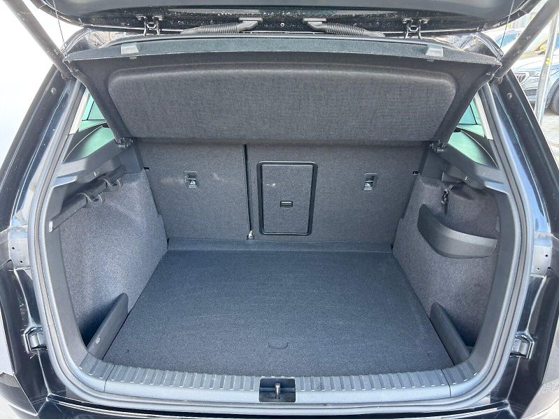 Škoda Karoq (2025) 2.0 TDI 110kW 4x4 DSG Top Sele - fotka 32 z 35
