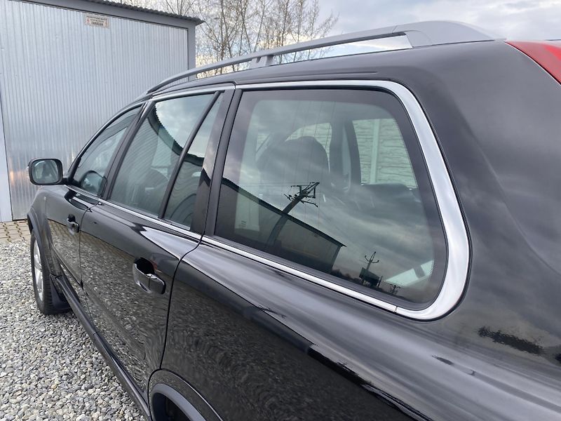 Volvo XC90 2.5TDi D5 200PS 7M 196000KM 1A - fotka 31 z 161
