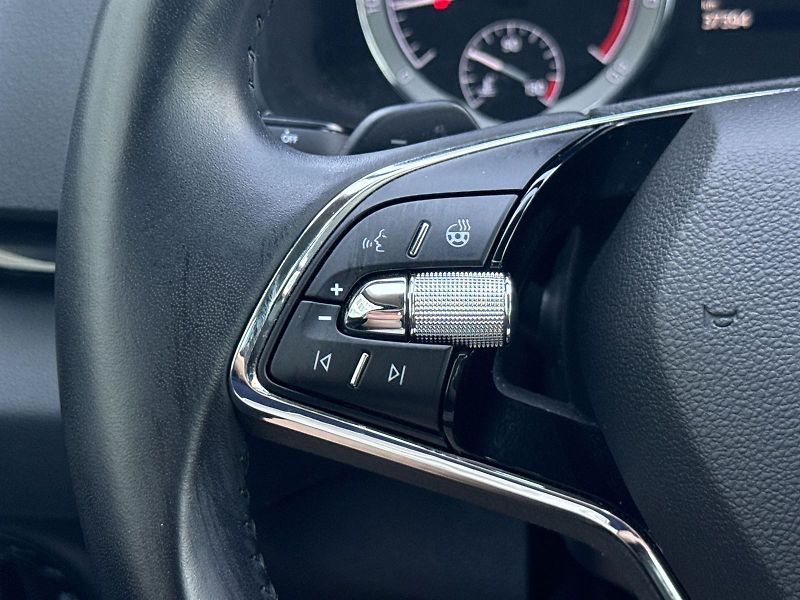 Škoda Karoq (2022) 1.5 TSI DSG Style - fotka 20 z 33