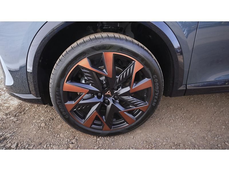 Cupra Formentor (2026) SUV - fotka 17 z 24