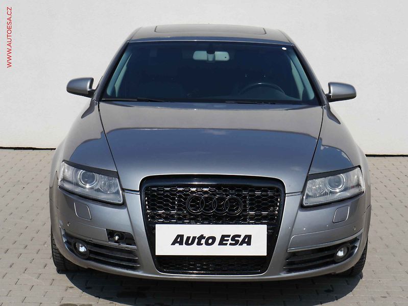 Audi A6 (2004) 3.0 TDi Quattro, AT, navi - fotka 2 z 21