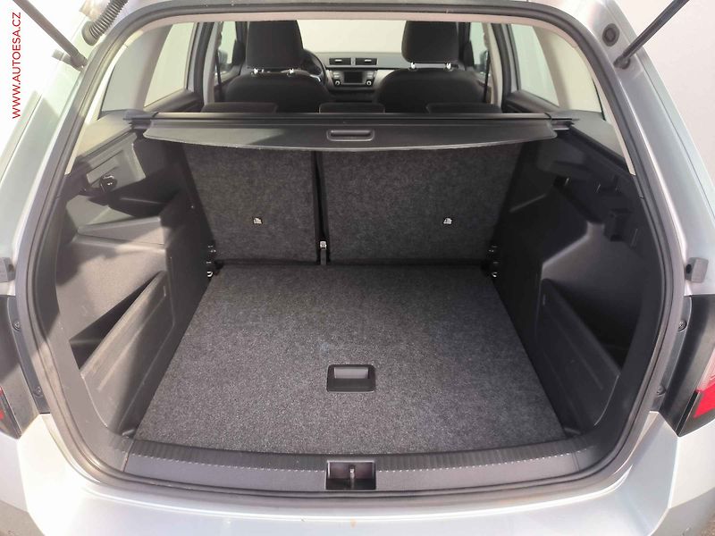 Škoda Fabia (2015) 1.2 TSi, Style, DSG, +kola - fotka 7 z 21