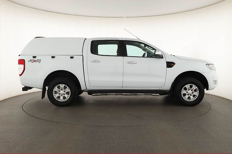 Ford Ranger (2016) 2.2 TDCi, 4X4, Tempomat - fotka 6 z 14