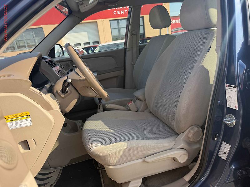Kia Sportage (2009) 2.0CRDi, ČR - fotka 9 z 17