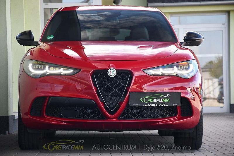 Alfa Romeo Stelvio 2.9V6 Bi-T.382 kW QUADRIFOGLIO - fotka 8 z 56