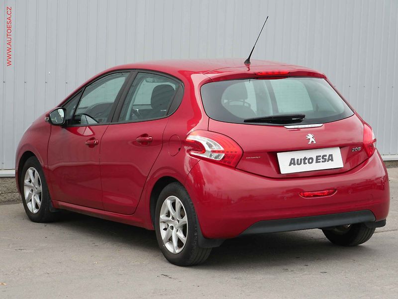 Peugeot 208 (2014) 1.2 PT, ČR, AC, ČR - fotka 6 z 20