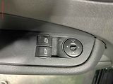 Ford Focus (2005) 1.6TDCi, AC, výhřev sed - náhled 12