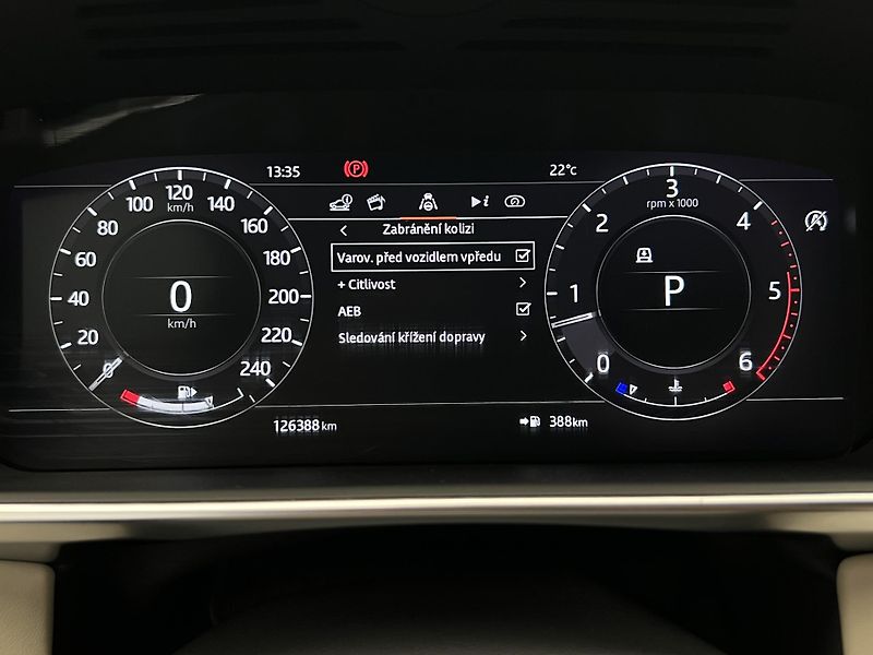 Land Rover Range Rover 4.4 SDV8 VOGUE AUT CZ - fotka 45 z 52