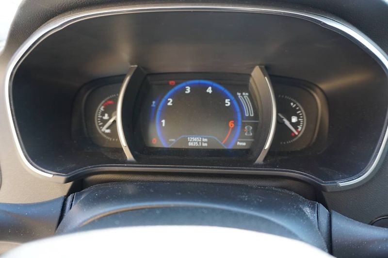Renault Mégane (2017) 1,2  1,Majitel  nové v ČR - fotka 21 z 35
