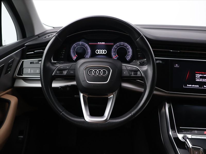 Audi Q7 3,0 TDI 210kW Qattro CZ DPH - fotka 15 z 33