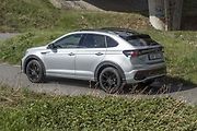 Na pohled malé auto nabízí překvapivě hodně místa...