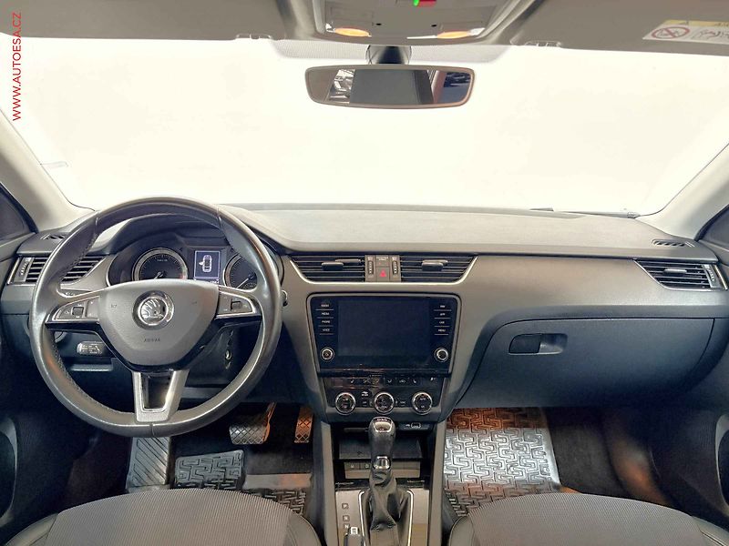 Škoda Octavia (2019) 2.0TDI, DSG - fotka 8 z 16