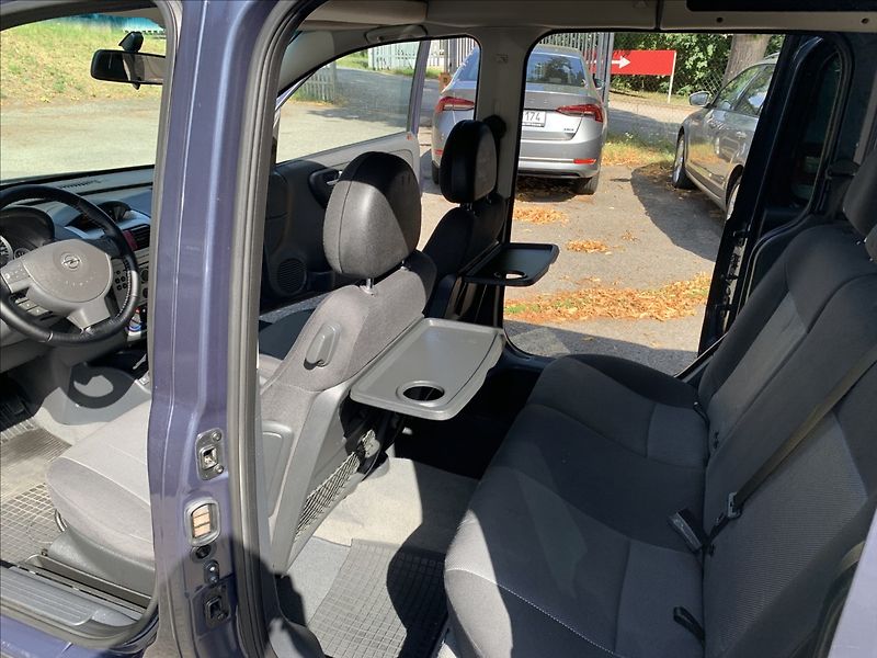 Opel Combo 1,6 CNG - fotka 16 z 18