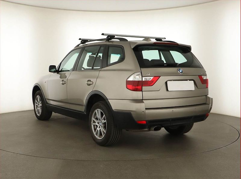 BMW X3 (2009) xDrive20d, 4X4, Automat - fotka 4 z 14