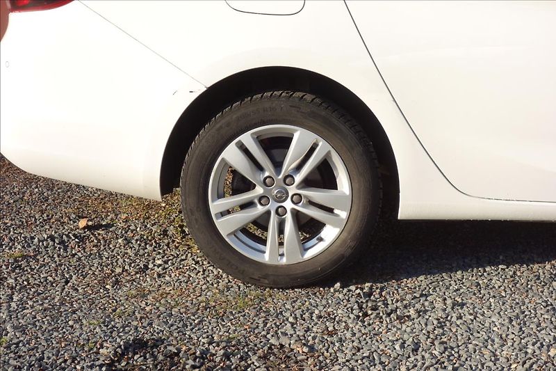 Opel Astra 1,6 CDTi 81KW, ČR, 1 MAJITEL. - fotka 9 z 33