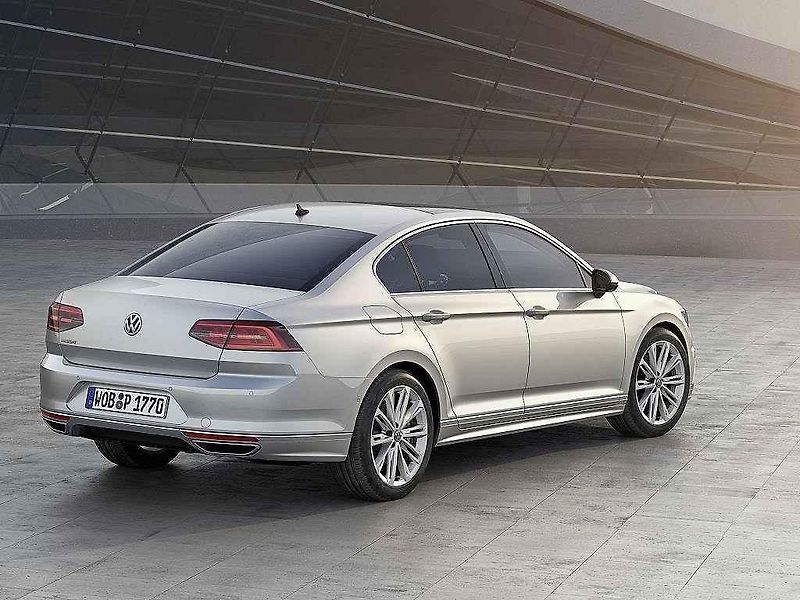 Volkswagen Passat.