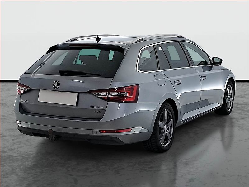 Škoda Superb (2017) Laurin&Klement 2.0 TDI 4x4 - fotka 5 z 18