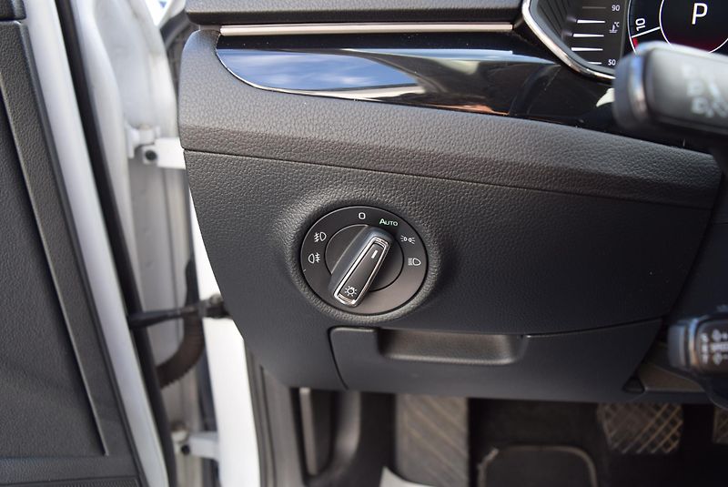 Škoda Superb (2019) 2.0TDI 110kw 4x4 L&K DSG TAŽNÉ - fotka 36 z 50