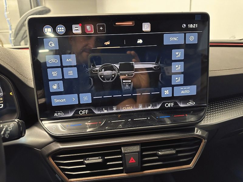 Cupra Leon (2026) SP 2.0 TSI 204k DSG 4WD - fotka 16 z 18