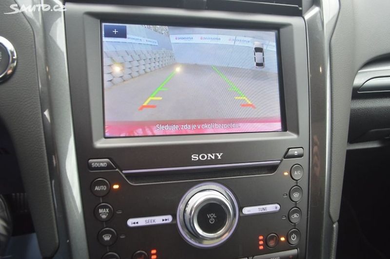 Ford Mondeo 2,0 TDCI 4x4 AT8 - fotka 10 z 24