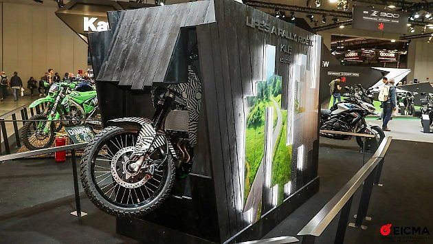 Exponát z loňského veletrhu EICMA - první signál, že do střední třídy adventur přijde posila, zdroj: Foto: EICMA
