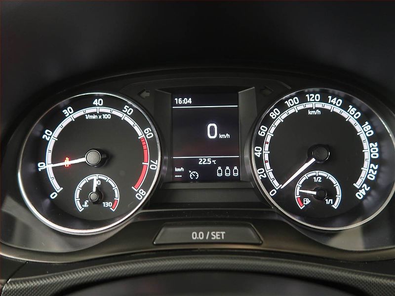 Škoda Fabia (2022) 1.0 TSI, ČR,1.maj, Serv.kniha - fotka 11 z 12