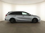 Kia Ceed (2022) 1.5 T-GDI, ČR,1.maj - náhled 6