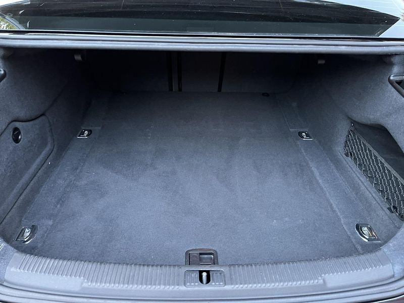 Audi A6 (2013) 3.0 TDI QUATTRO - fotka 16 z 38