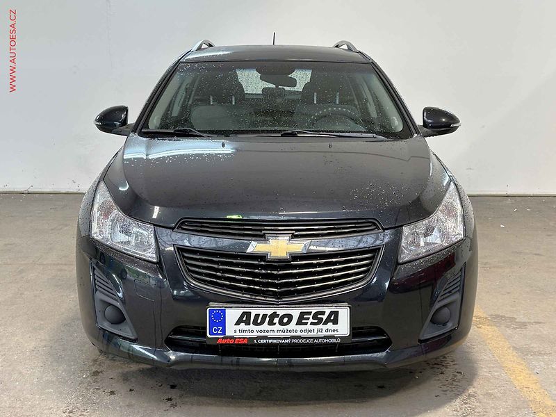 Chevrolet Cruze (2013) 1.6i, TZ, +kola - fotka 2 z 14