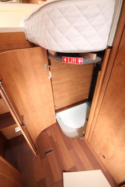 Carthago (2017) C-LINE I 4.8 LE - fotka 71 z 85