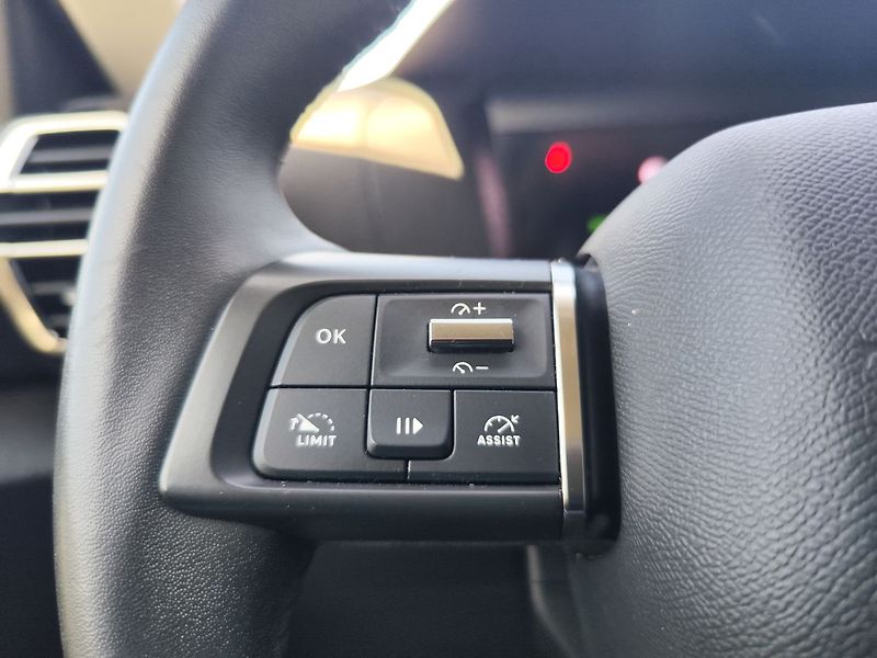 Citroën C4 1.2 Puretech/96kW Feel S&S - fotka 23 z 29