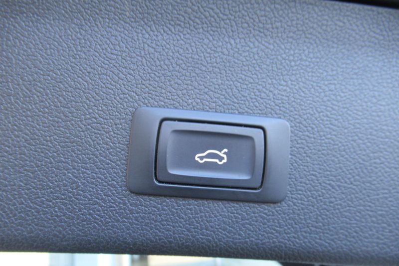 Audi A4 Avant 2.0 TDI AUT. KLIMA  *AUTOMAT* - fotka 30 z 37
