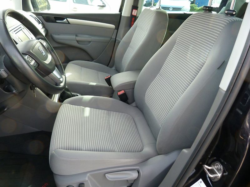 Seat Alhambra 2.0 Tdi - fotka 10 z 31