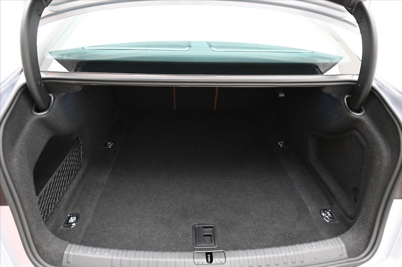 Audi A6 2,0 TDI 150kW QUATTRO Záruka a - fotka 10 z 31