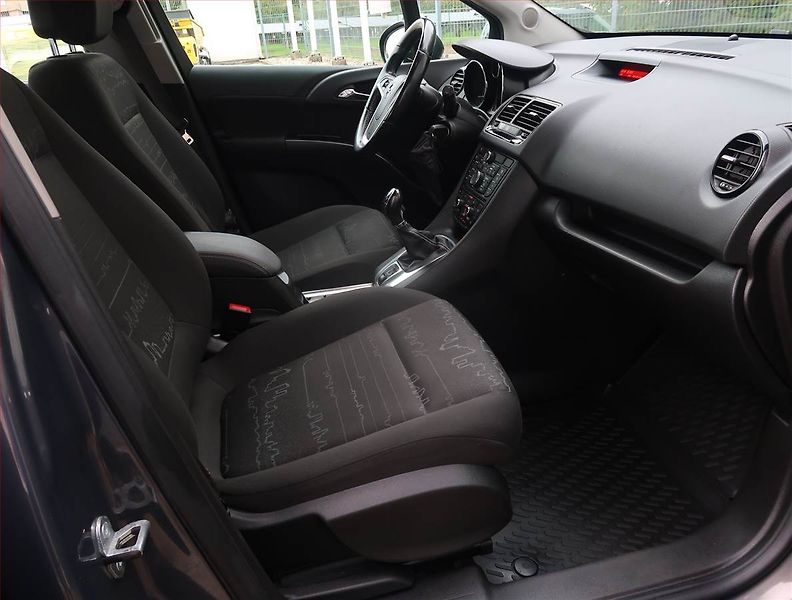 Opel Meriva (2015) 1.4 i, ČR,1.maj, Serv.kniha - fotka 9 z 17