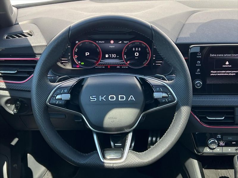 Škoda Kamiq 1,0 TSi 85kW 7DSG MONTE CARLO - fotka 15 z 26