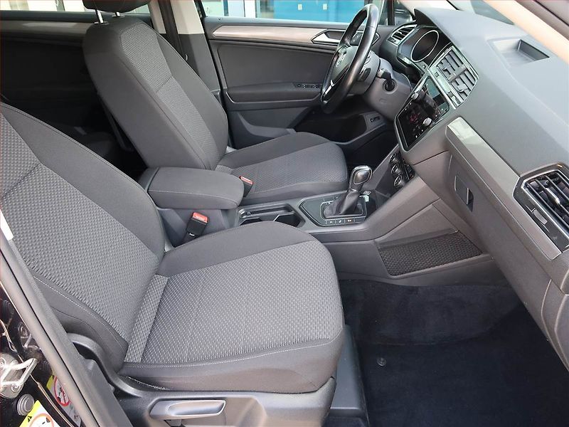 Volkswagen Tiguan Allspace (2018) Comfortline 2.0 TDI, Automat - fotka 9 z 19
