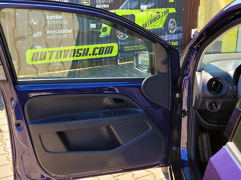 Škoda Citigo MPi 1.maj,SERV.KNIHA,jen 44tkm - fotka 33 z 35