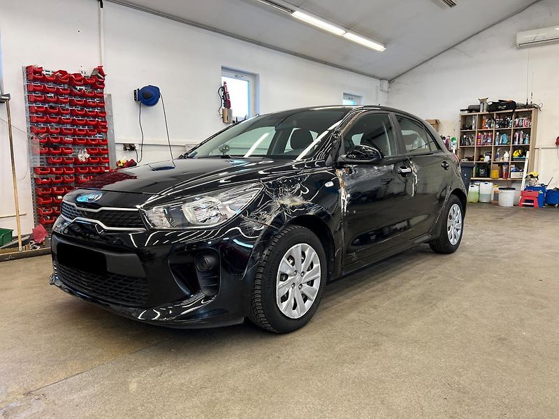 Kia Rio 1.2l 62 kW - fotka 3 z 14