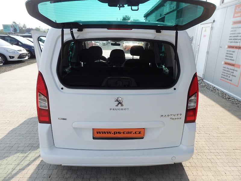 Peugeot Partner TEPEE 1.6 HDI KLIMA, ASR - fotka 9 z 16
