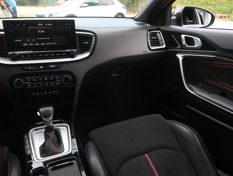 Kia Pro_Ceed (2021) GT 1.6 T-GDI - fotka 8 z 23