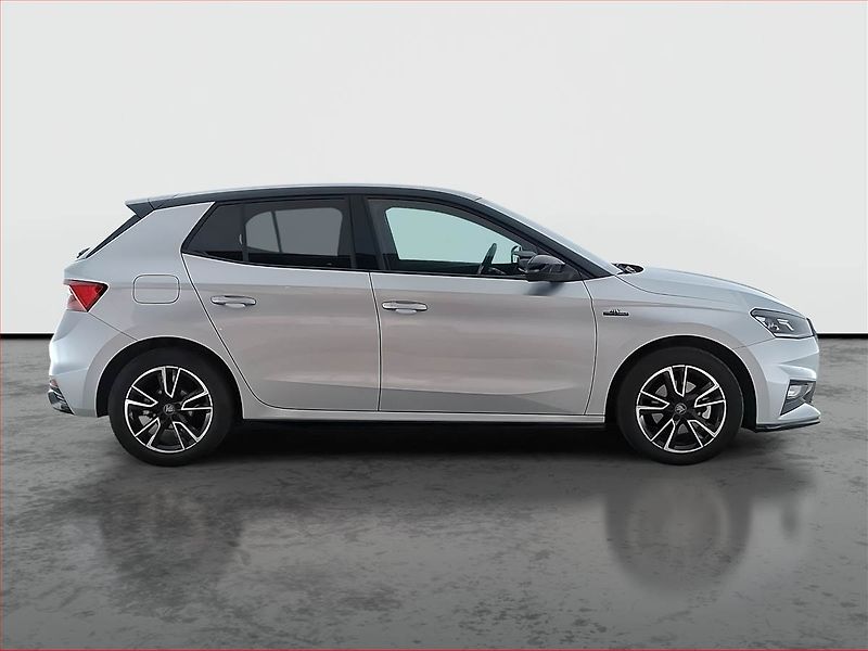 Škoda Fabia (2025) 1.0 TSI, Monte Carlo, FullLed - fotka 6 z 22