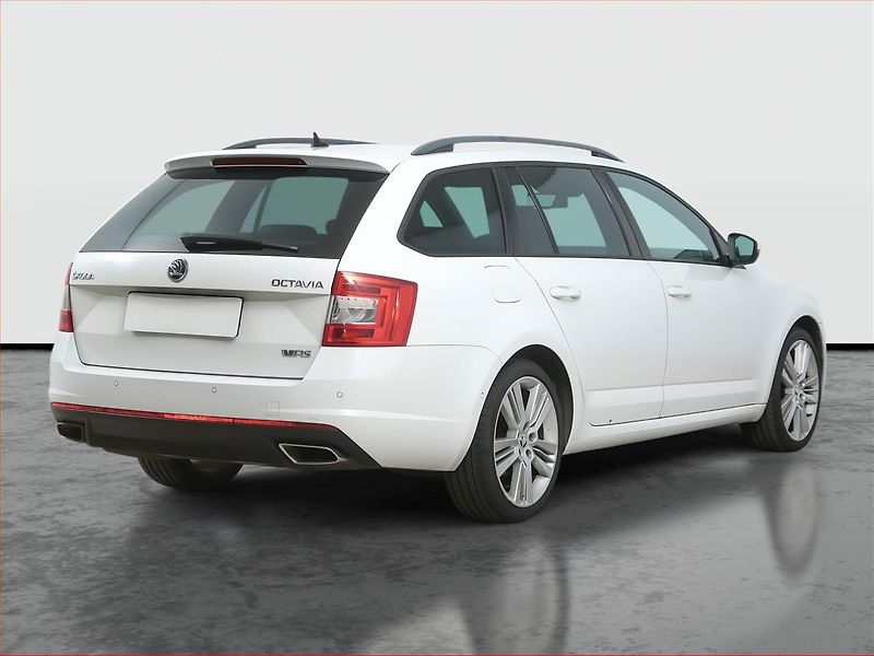 Škoda Octavia (2014) RS 2.0 TDI, Automat, Navi - fotka 5 z 16