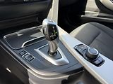 BMW Řada 3 (2018) 318i 100 kw / automat - náhled 14