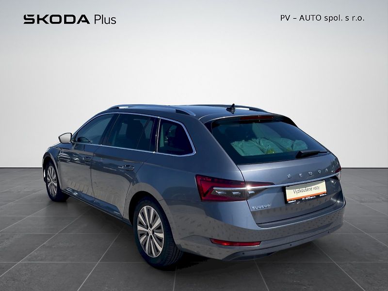 Škoda Superb (2023) 2.0 TDI 147kW DSG Style Plus c - fotka 27 z 35