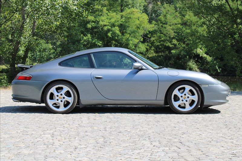 Porsche 911 Carrera 3.6i / 235kW - fotka 7 z 27