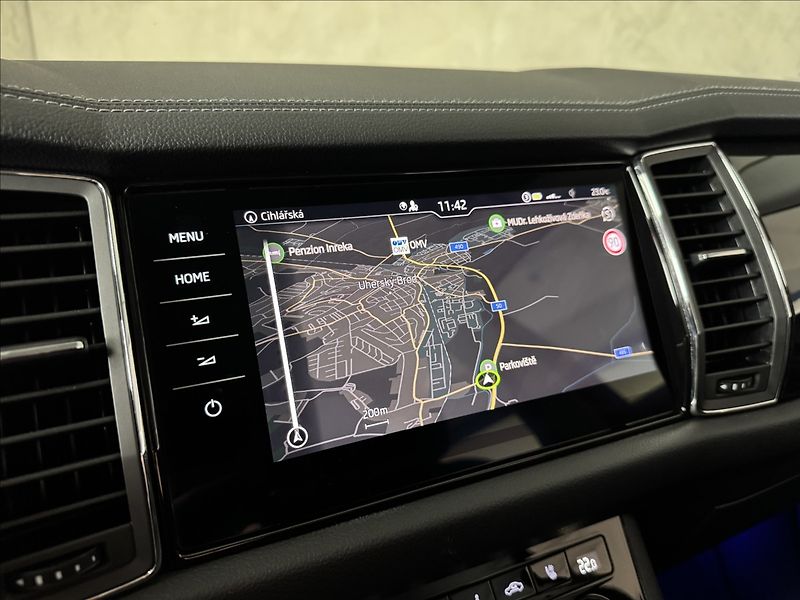 Škoda Kodiaq 2,0 TDi  DSG 4x4 L&K Virtual L - fotka 40 z 49