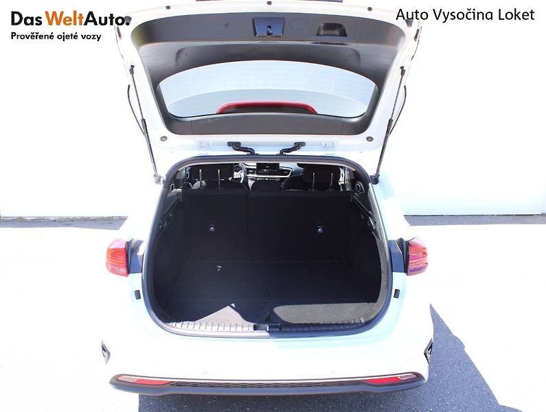 Kia Ceed (2018) 1.4 T-GDI 103kW manuál - fotka 21 z 32